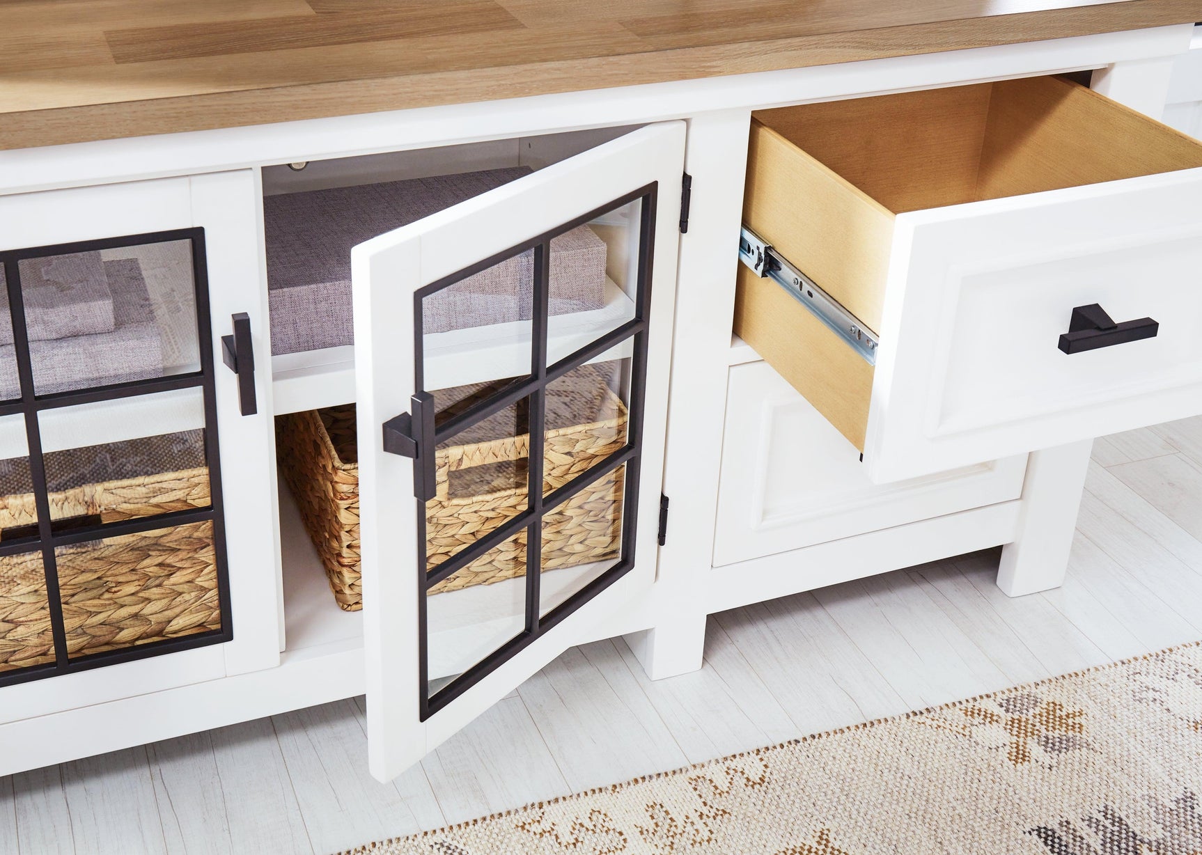 Ashbryn White Natural 74" Tv Stand