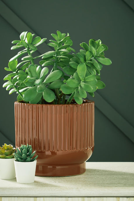 Avalyah Burnt Umber Vase (Set of 2) from Ella Furniture