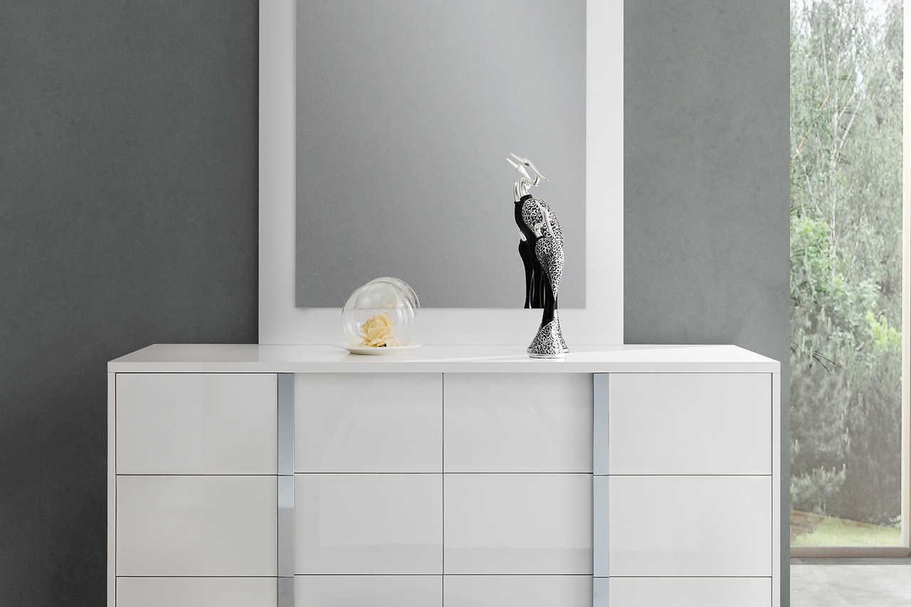 Beverly White Gloss Chest - Ella Furniture