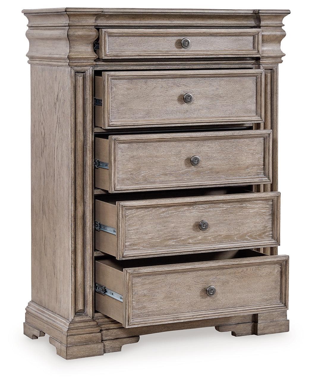 Blairhurst Light Grayish Brown Chest of Drawers - Ella Furniture