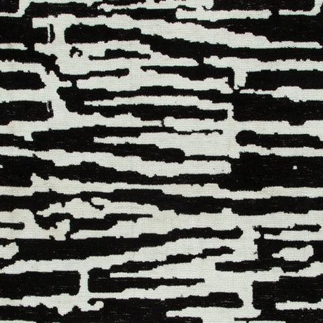 Bramshaw Black/Ivory Medium Rug - Ella Furniture