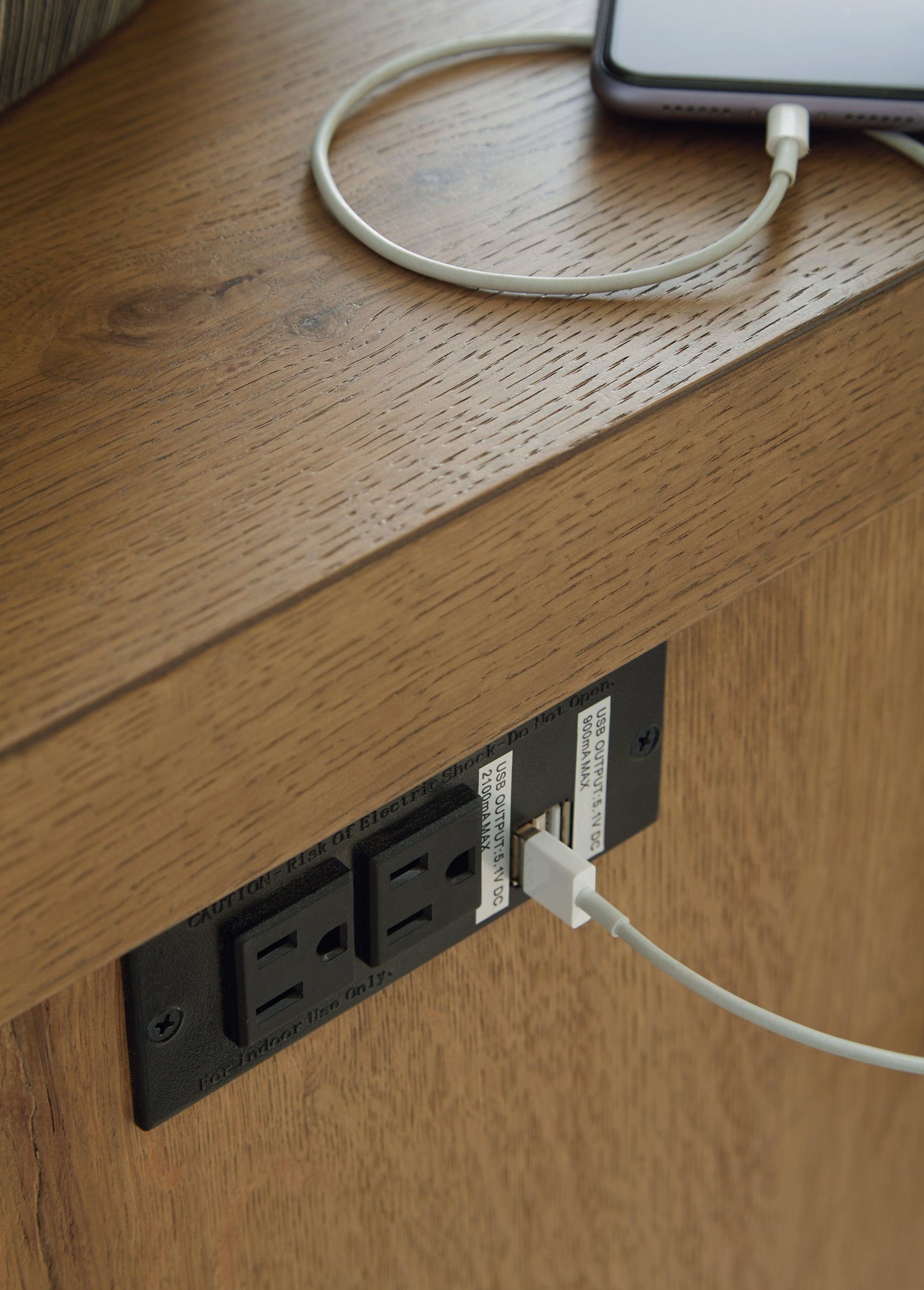 Brinstead Light Brown Coffee Table With 2 End Tables PKG015865 - T839-0 | T839-7 | T839-7 - Ella Furniture