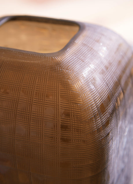 Capard Brown Vase - Ella Furniture