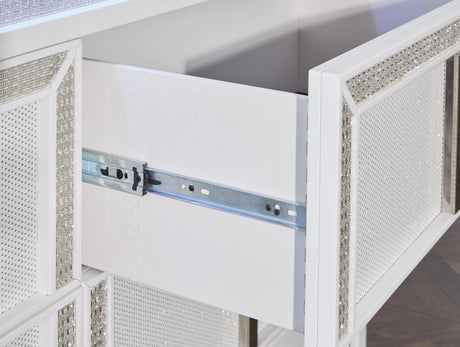 Chalanna White Dresser - Ella Furniture