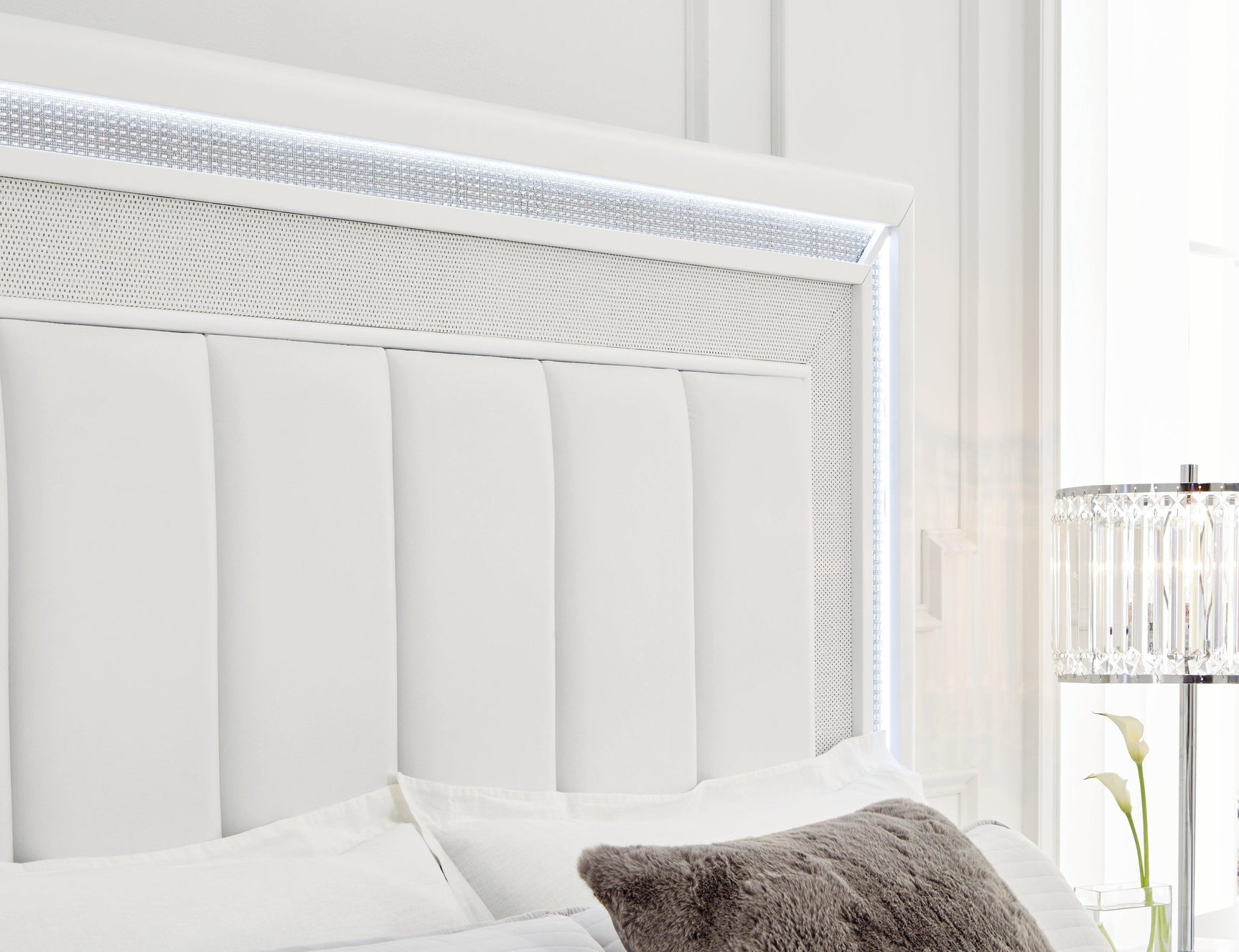 Chalanna White Queen Upholstered Storage Bed - Ella Furniture