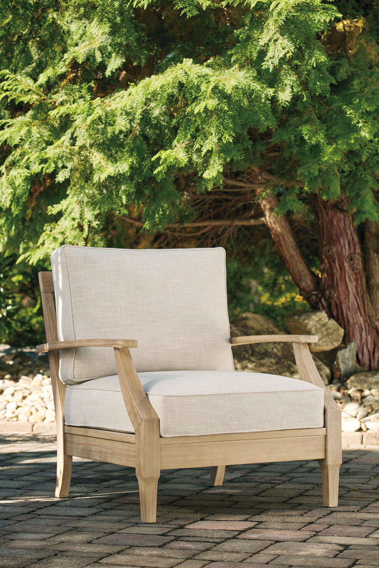 Clare Beige View 2 Outdoor Lounge Chairs With 2 End Tables - Ella Furniture