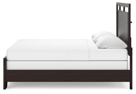 Covetown Dark Brown King Panel Bed - Ella Furniture