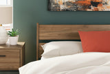 Deanlow Honey Full Platform Panel Bed - Ella Furniture