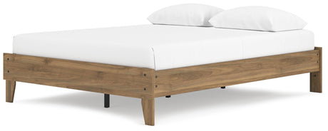 Deanlow Honey Queen Platform Bed - Ella Furniture