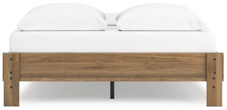 Deanlow Honey Queen Platform Bed - Ella Furniture
