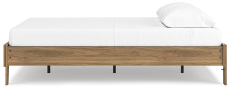 Deanlow Honey Queen Platform Bed - Ella Furniture