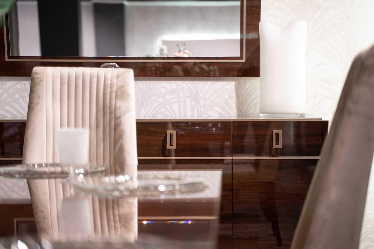 Eva Brown Dining Room Set