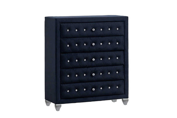 Divina Black Chest