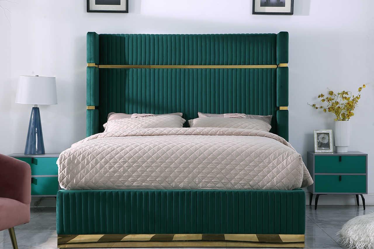 Aspen Green Velvet Upholstered Platform Queen Bed