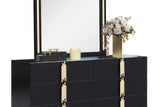 Evon Black Chest