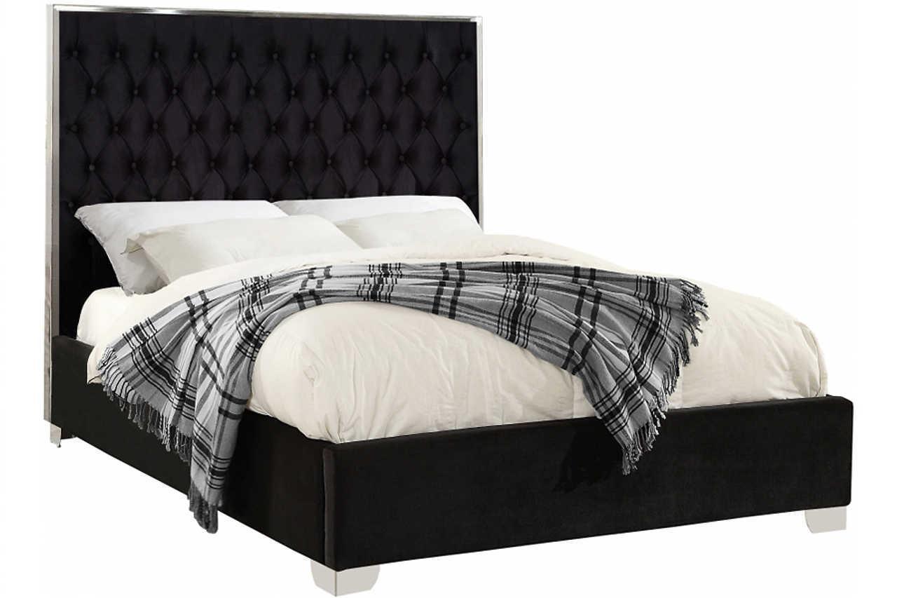 Rose Black Upholstered Tufted Platform Queen Bed