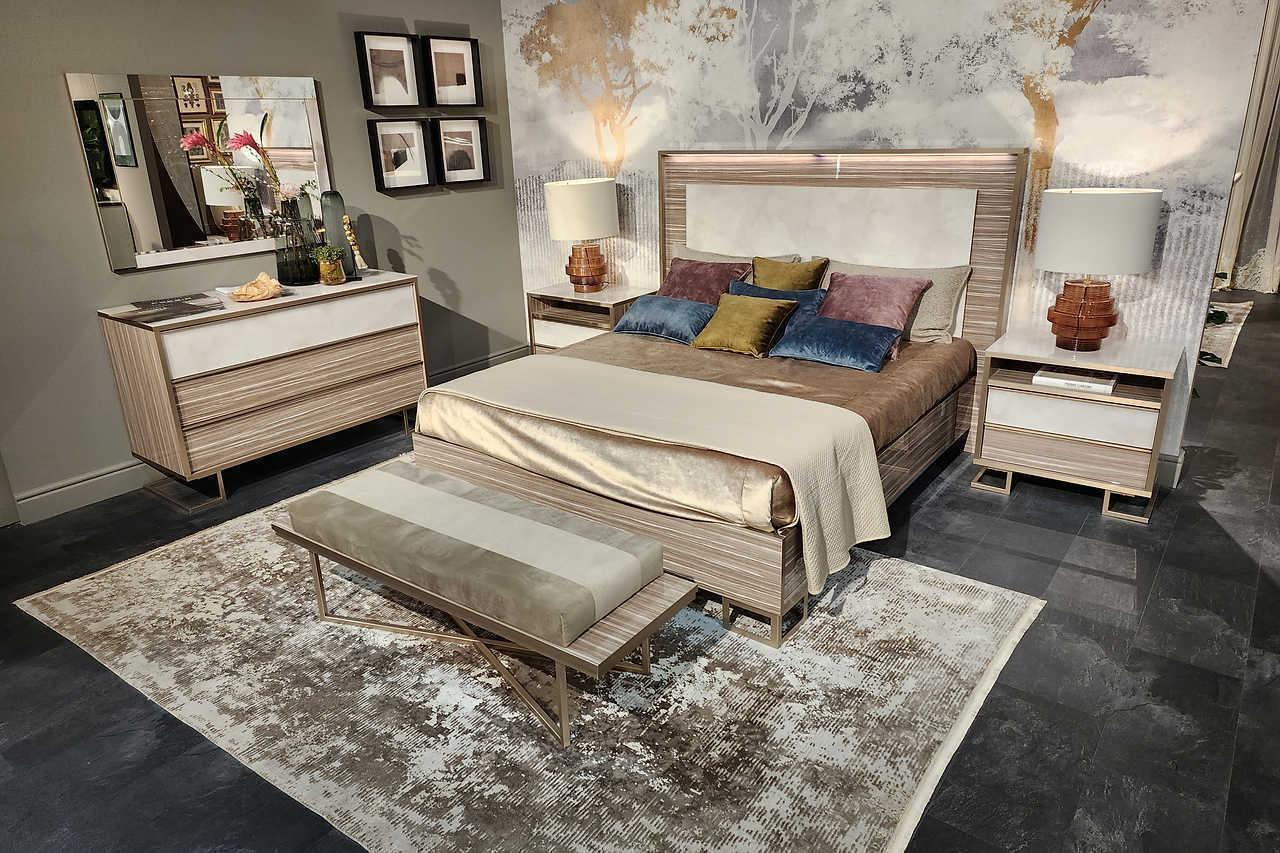 Luce Beige LED Italian Bedroom Set