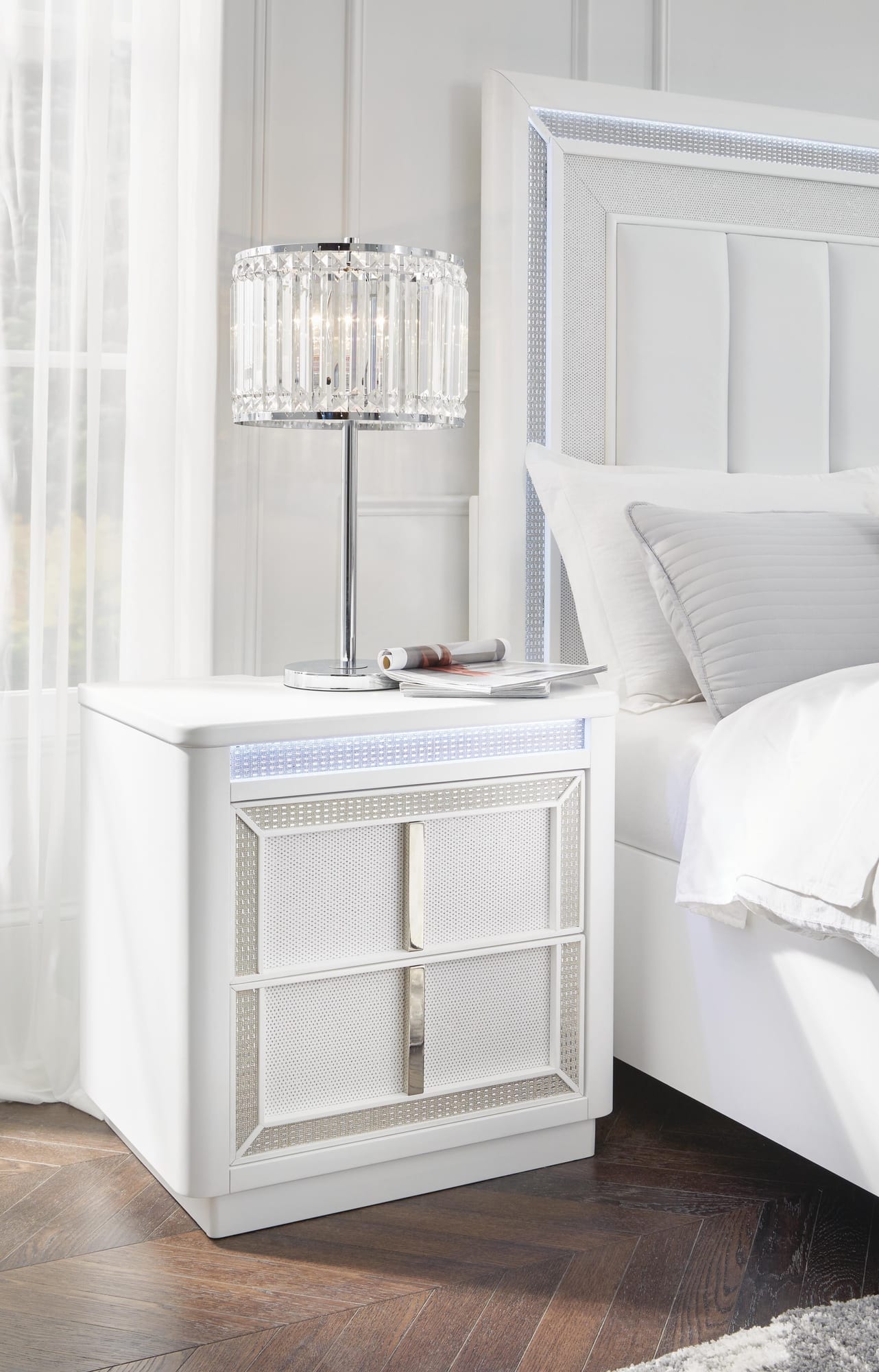 Chalanna White Upholstered Storage Bedroom Set view 7