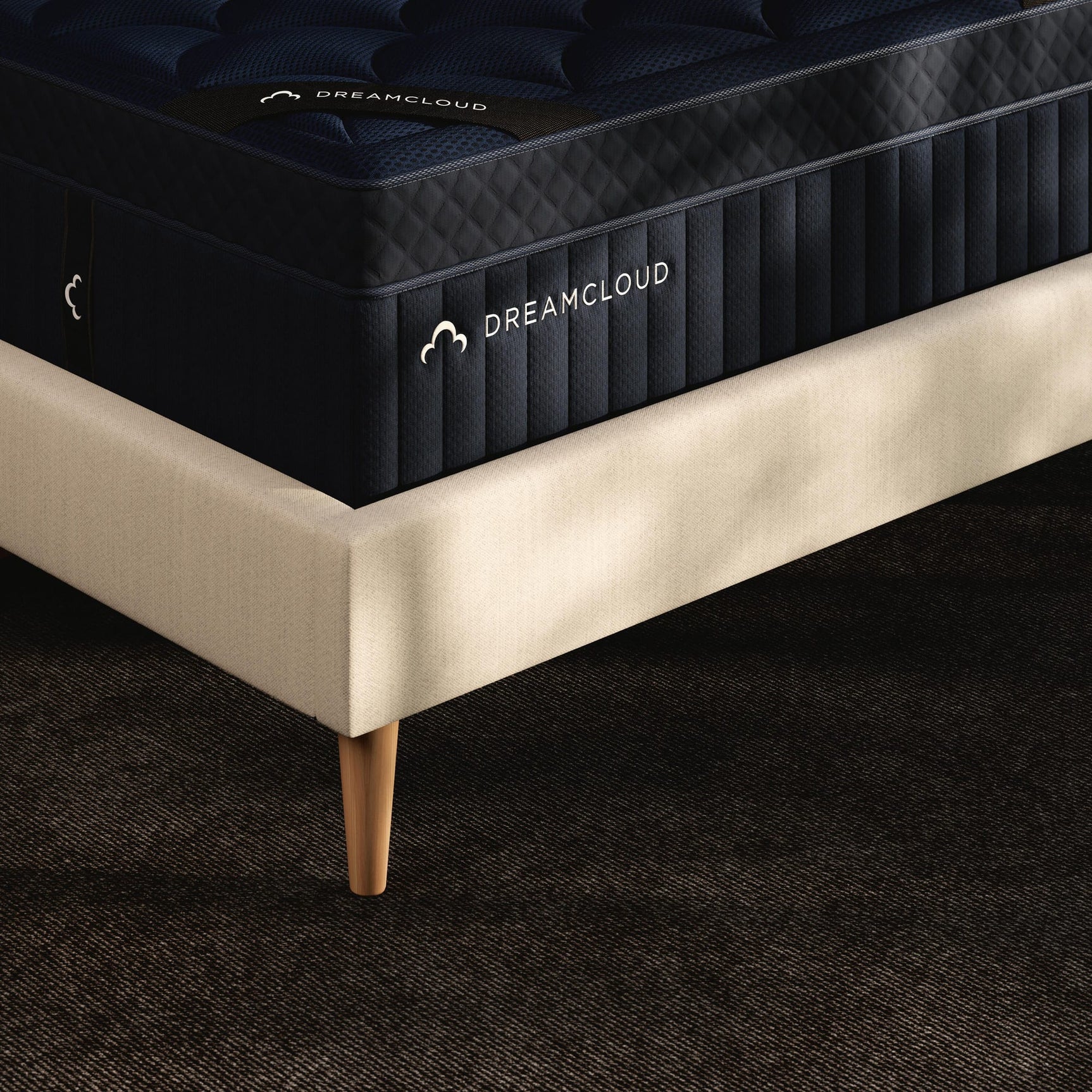 Dreamcloud Ultra Memory Foam Blue Queen Mattress detail view