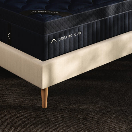 Dreamcloud Ultra Memory Foam Blue Queen Mattress detail view
