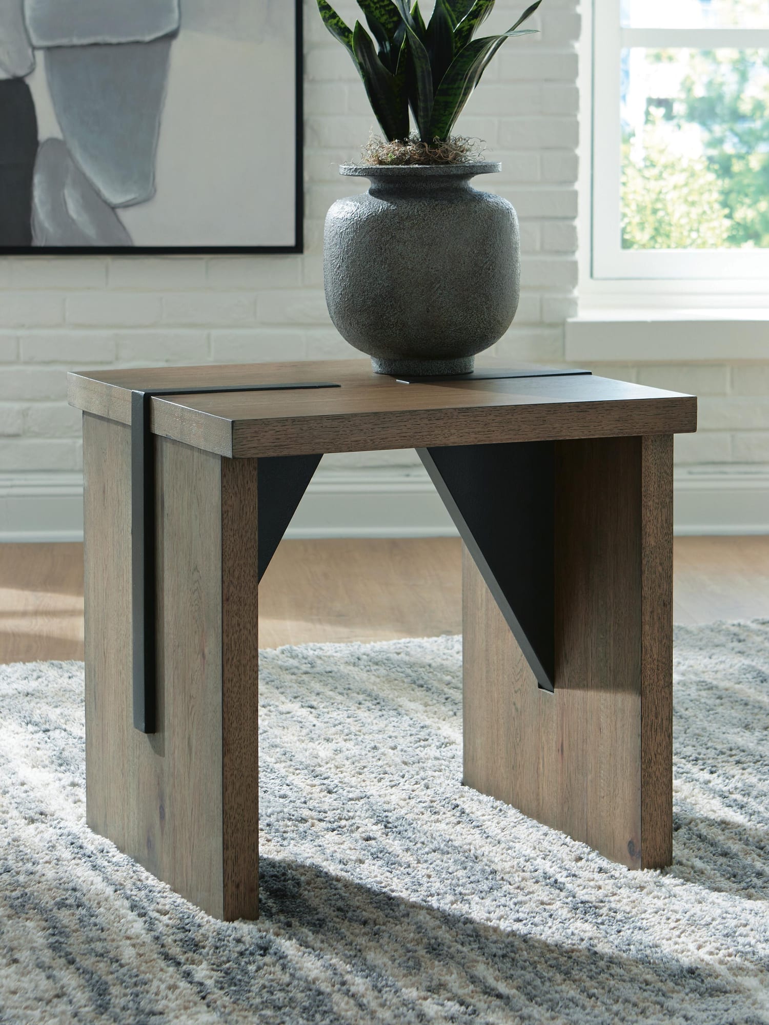 Kandinew Light Brown End Table from Ella Furniture