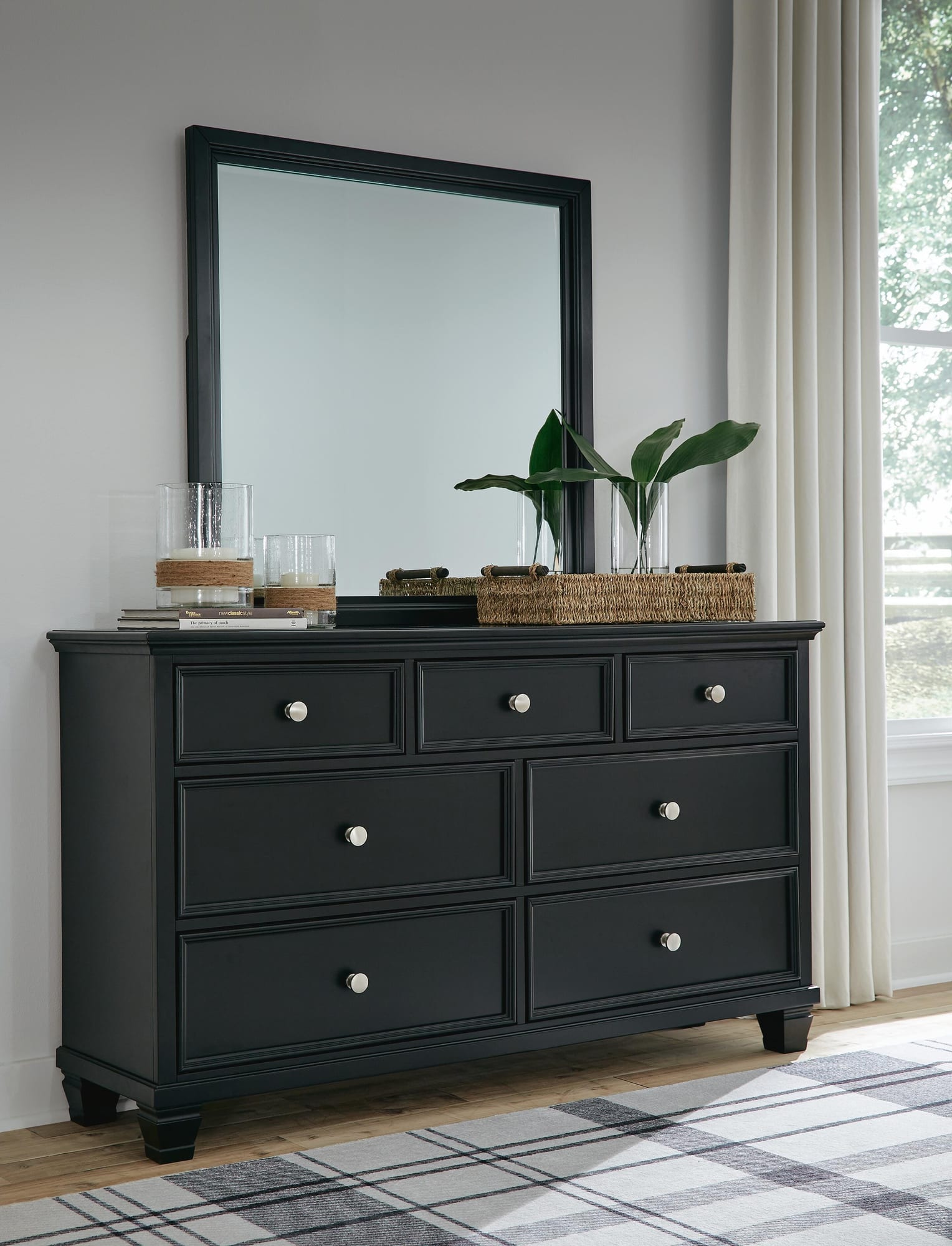 Lanolee Black Panel Storage Bedroom Set view 21
