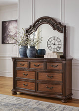 Lavinton Brown Poster Bedroom Set view 8