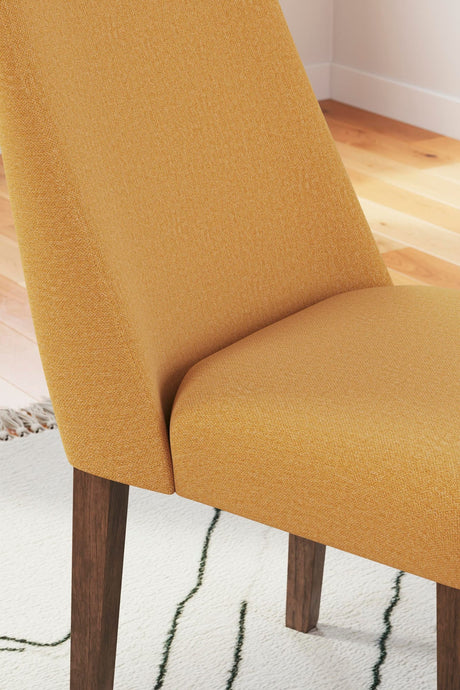 Lyncott Brown Dining Set 2 detail view