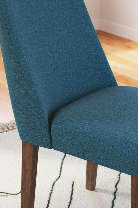 Lyncott Brown Dining Set 2 detail view