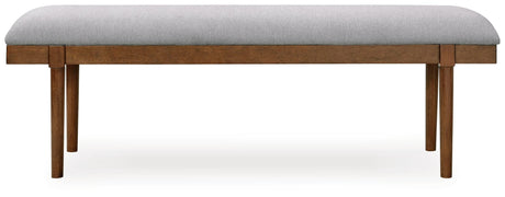 Lyncott Brown Dining Set view 4