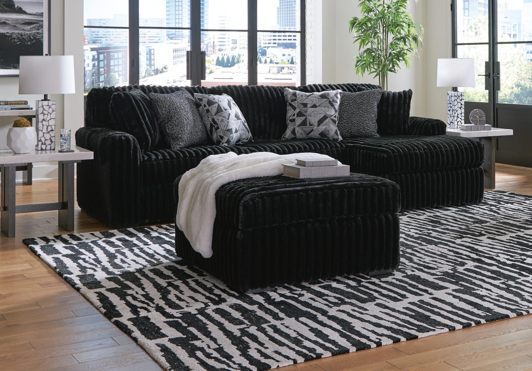 Midnight-Madness Onyx 3-Piece Sectional with Chaise view 3