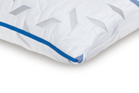 Nectar Classic White Pillow (Set of 4) detail view