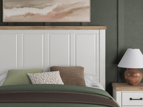 Savonport White/Brown King Panel Storage Bed detail view