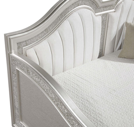 Evangeline Evangeline Upholstered Twin Daybed With Faux Diamond Trim Silver And Ivory 360121 - Ella Furniture