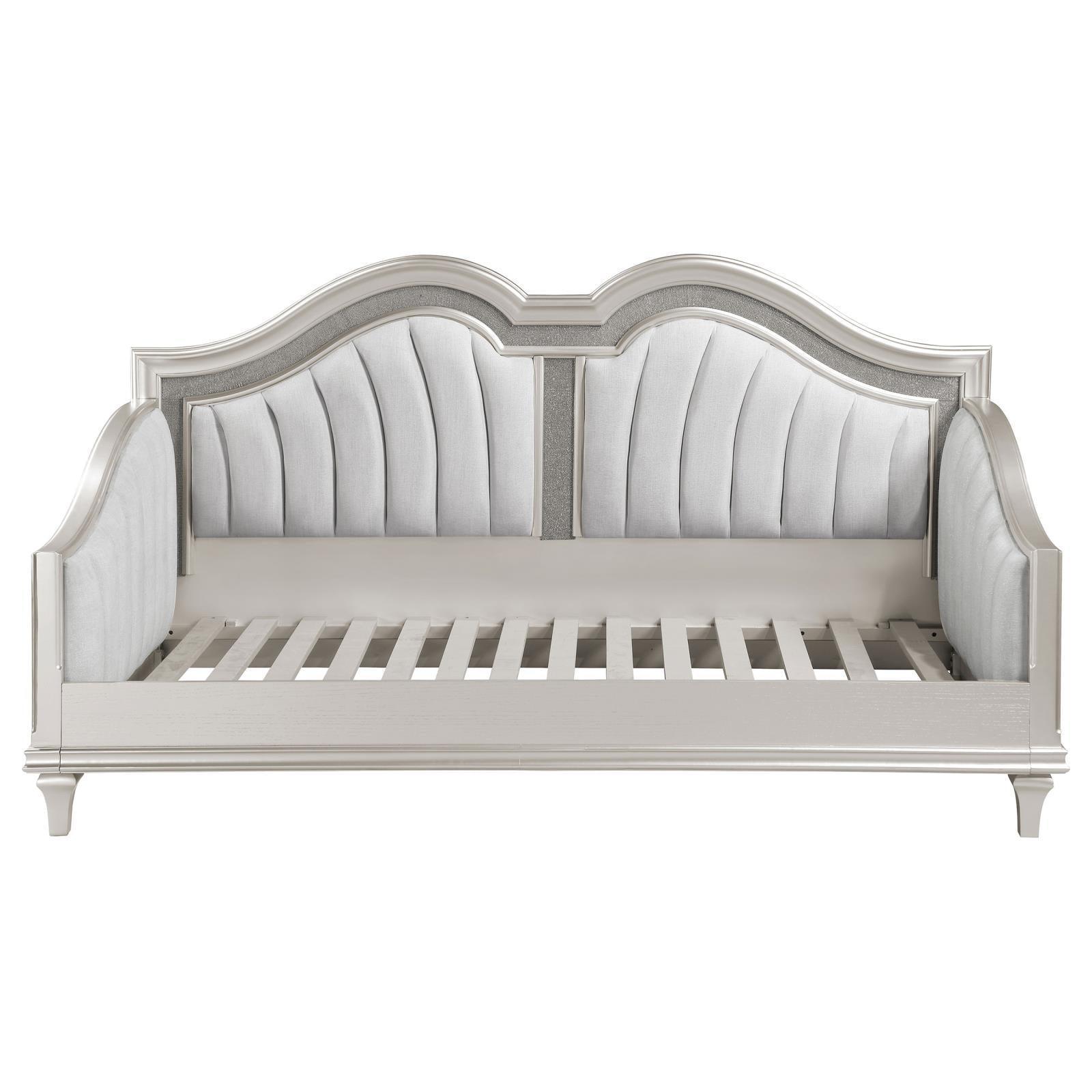 Evangeline Evangeline Upholstered Twin Daybed With Faux Diamond Trim Silver And Ivory 360121 - Ella Furniture