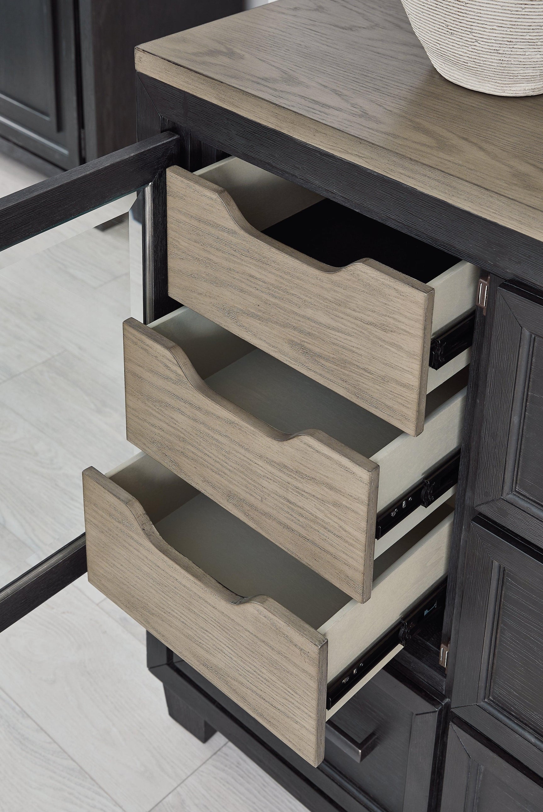 Foyland Black/brown Panel Storage Bedroom Set - Ella Furniture