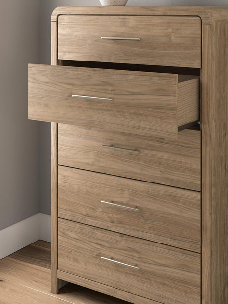 Gramburg Warm Natural Brown Chest of Drawers detail view
