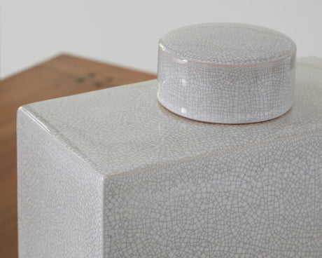Haddworth Antique White Jar detail view
