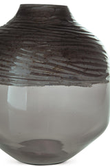Harpwick Iridescent Gray Vase finish detail