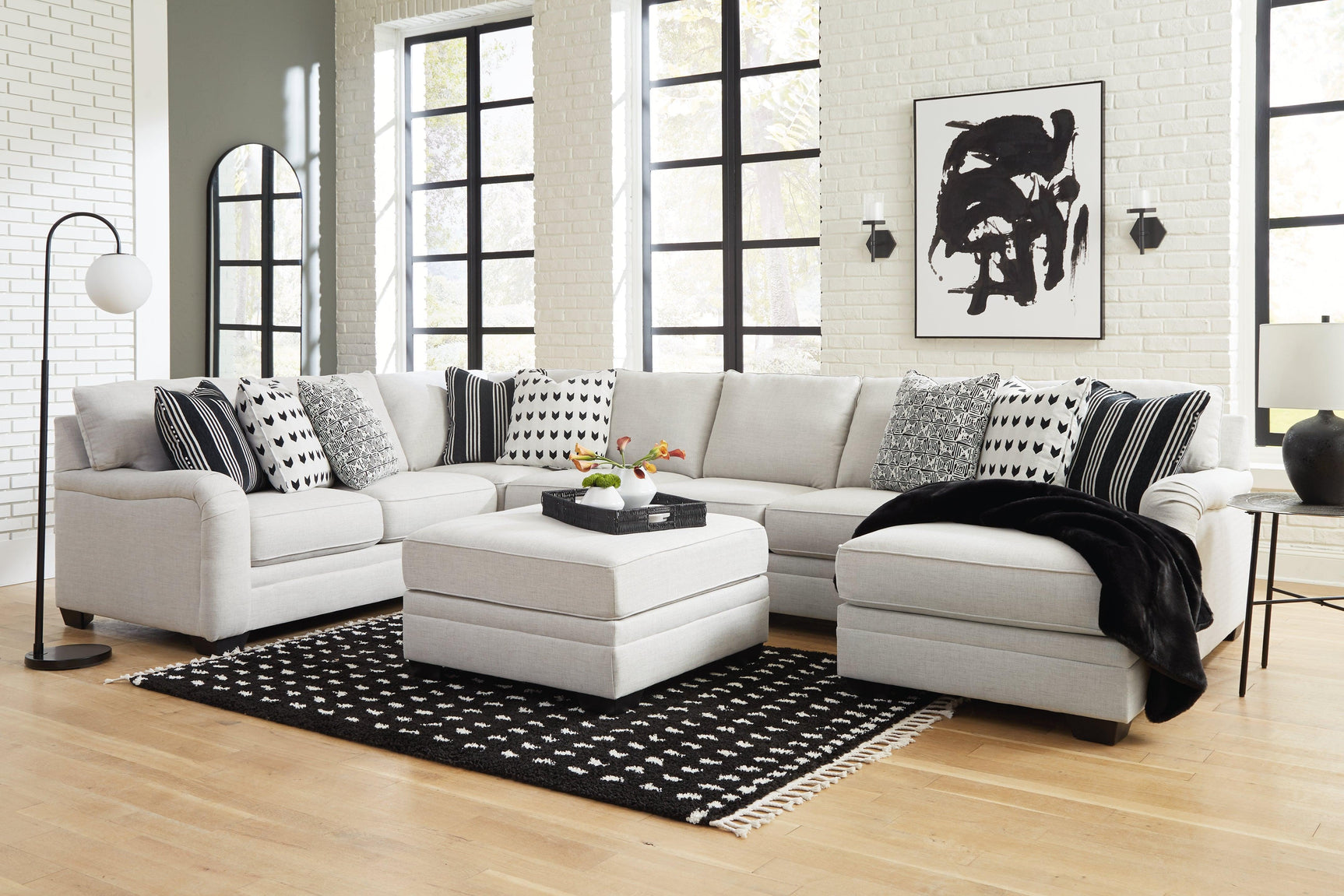 Huntsworth Dove Gray 5-Piece Sectional With Ottoman - Ella Furniture