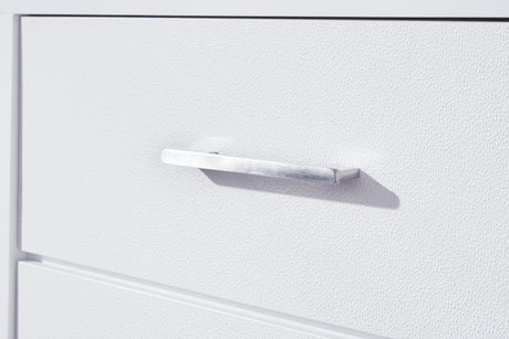 Jarlee White Chest of Drawers detail view