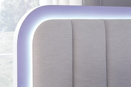 Jarlee White King Upholstered Panel Bed detail view