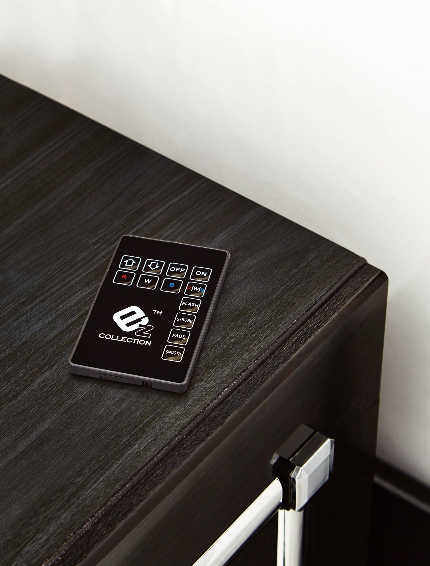 Kaydell Black Panel Storage Bedroom Set - Ella Furniture
