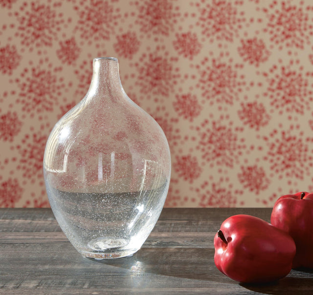 Kurthorne Clear Vase from Ella Furniture