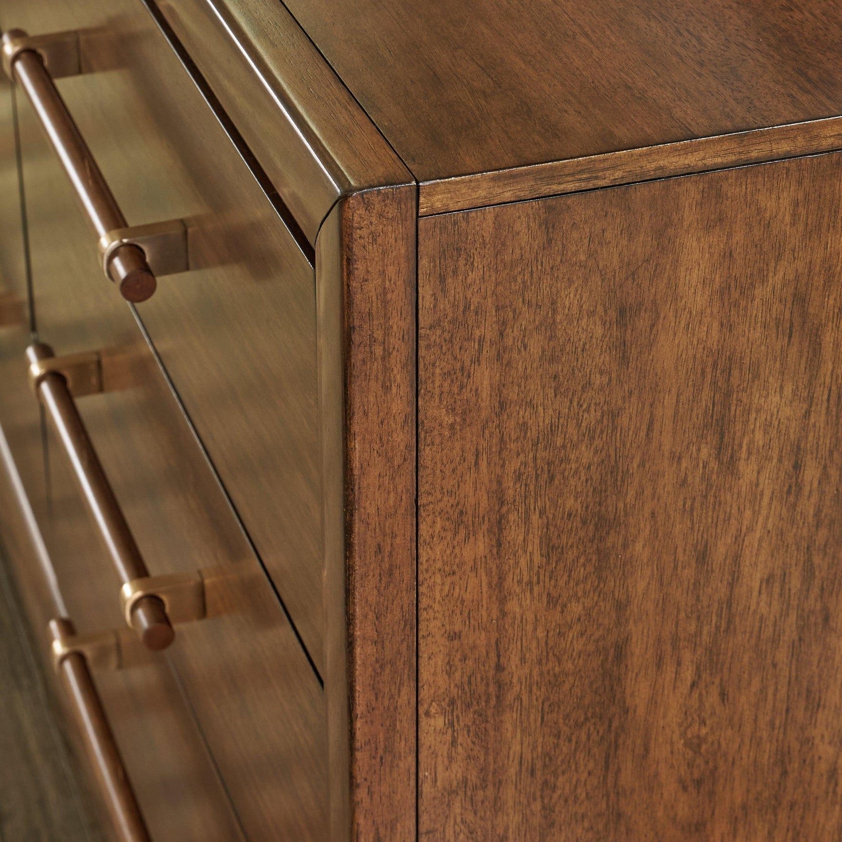 Lyncott Brown Dresser And Mirror - Ella Furniture