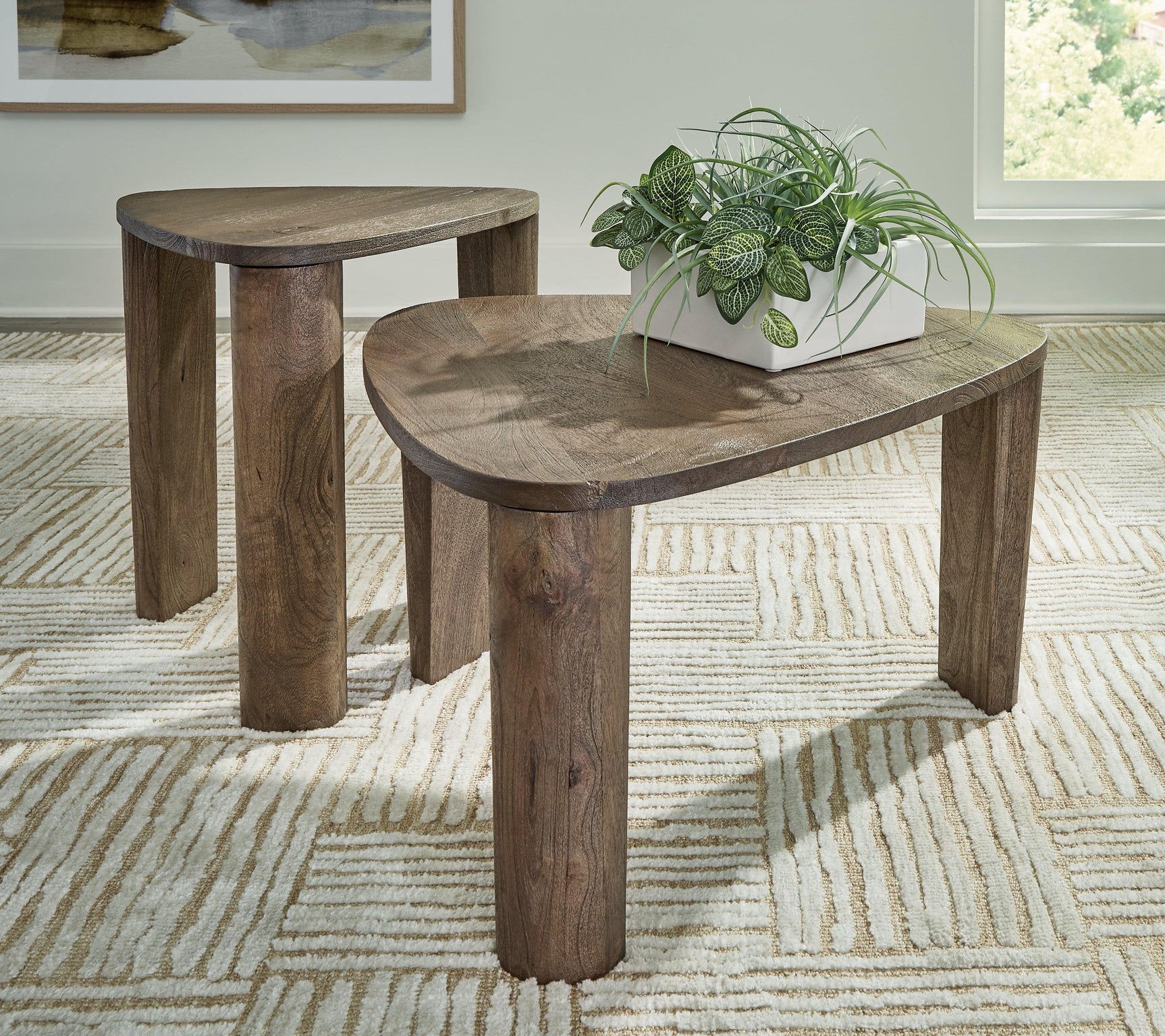 Reidport Grayish Brown Accent Coffee Table (Set Of 2) - Ella Furniture