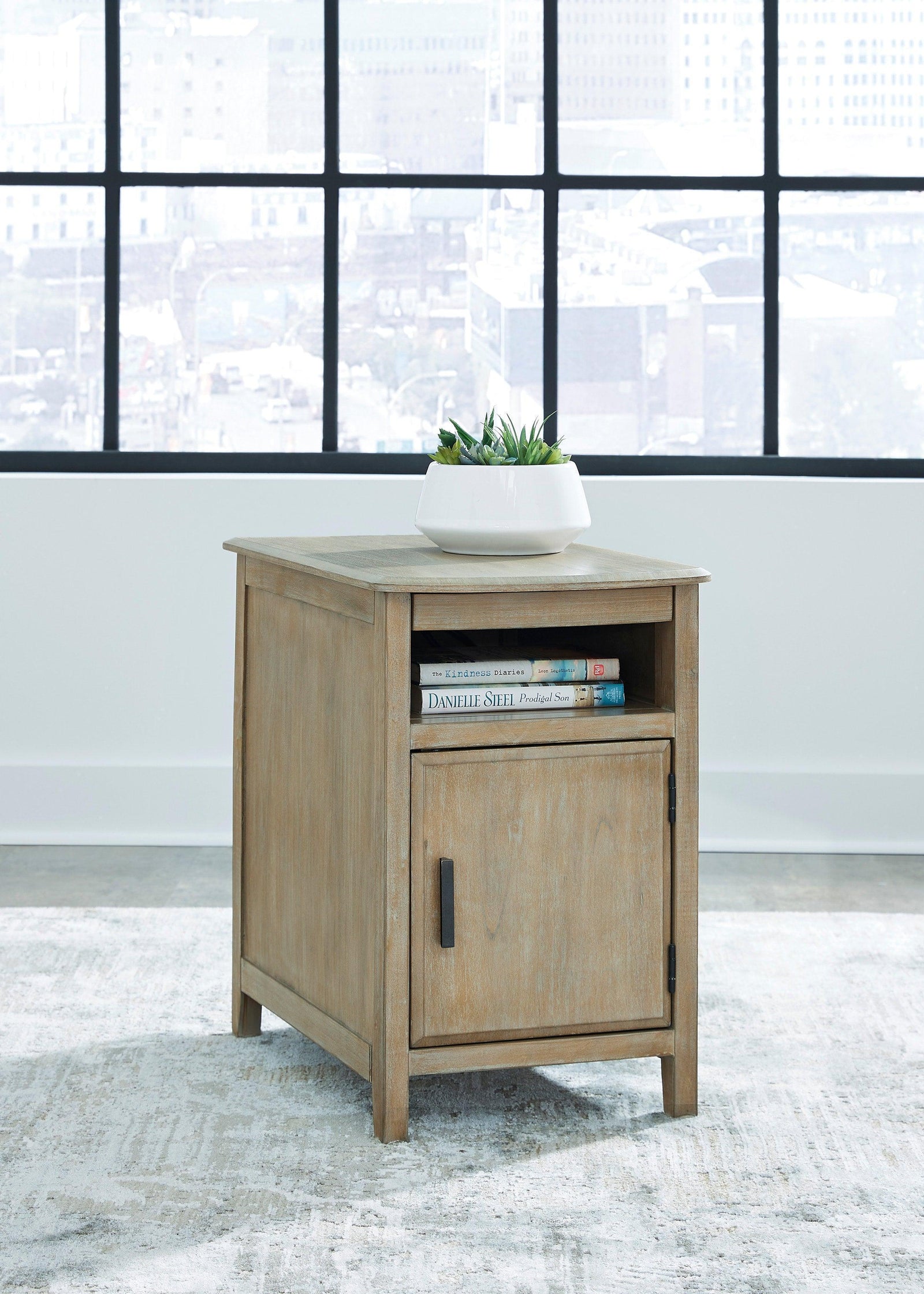 Bom Light Brown Side End Table USB Ports Power Outlet
