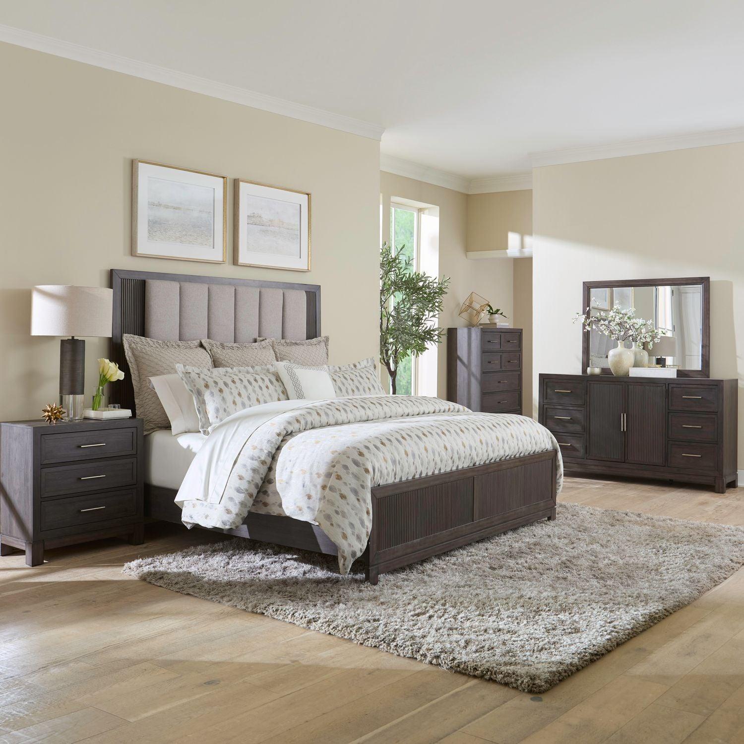 Ree Cafe Upholstered Panel Bedroom Set