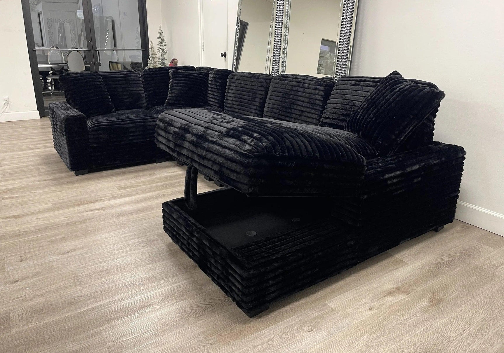 Allison Black Sectional