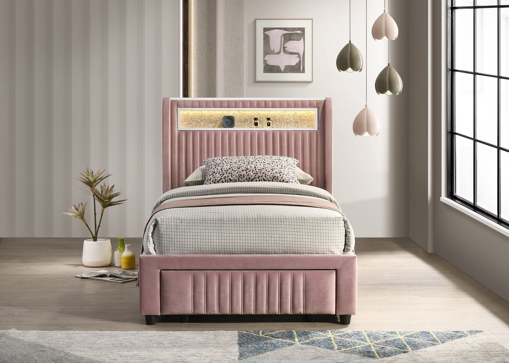 Cupid Pink Platform Full Bed